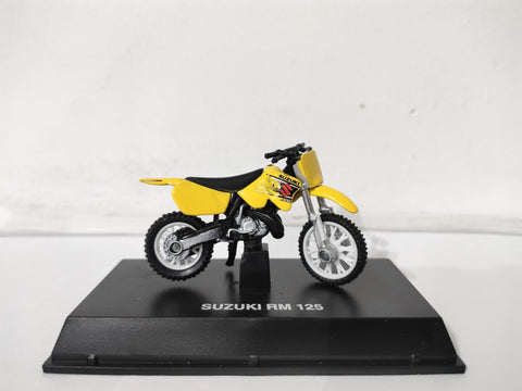 New Ray Toys 1:32 Suzuki RM 125