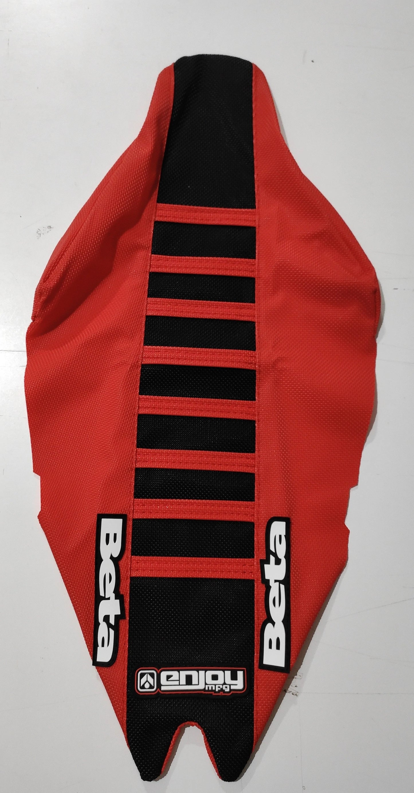 Enjoy Manufacturing  Beta Seat Cover RR 2013 - 2019 X Trainer 13 - 2022 Ribbed Logo, Red / Black / Red